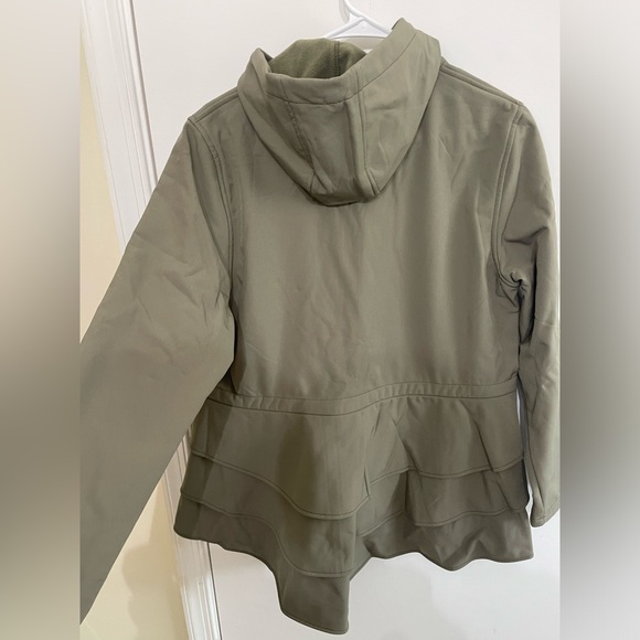 New balance jacket - Picture 2 of 6